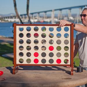 Giant 4 in row game with FREE Carrying Bag