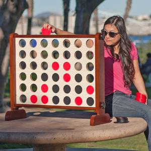 Giant 4 in row game with FREE Carrying Bag